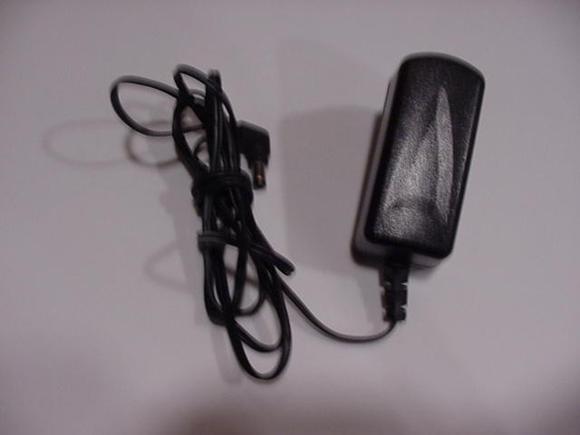 D-Link model CF0605-B ACDC Adapter Power Supply Output: 5VDC 1.2A