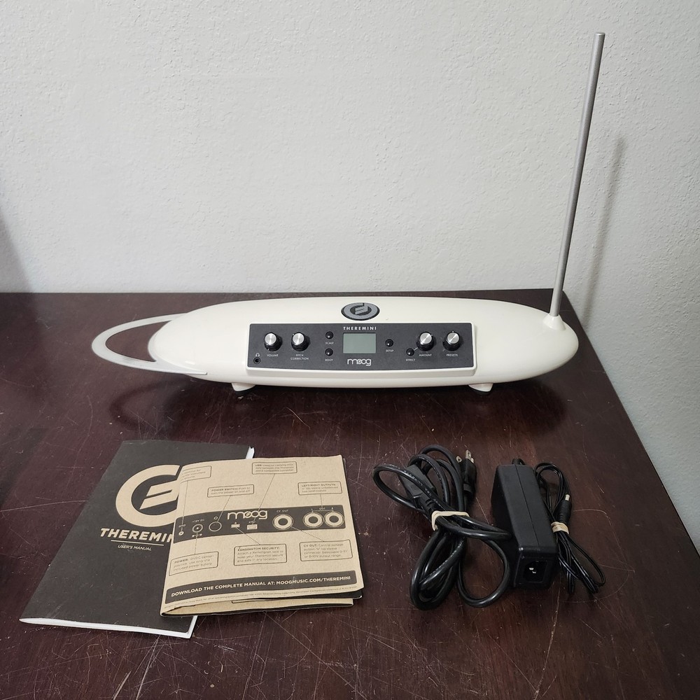 Moog Theremini White Synthesizer Module - EW-THEREMINI-01