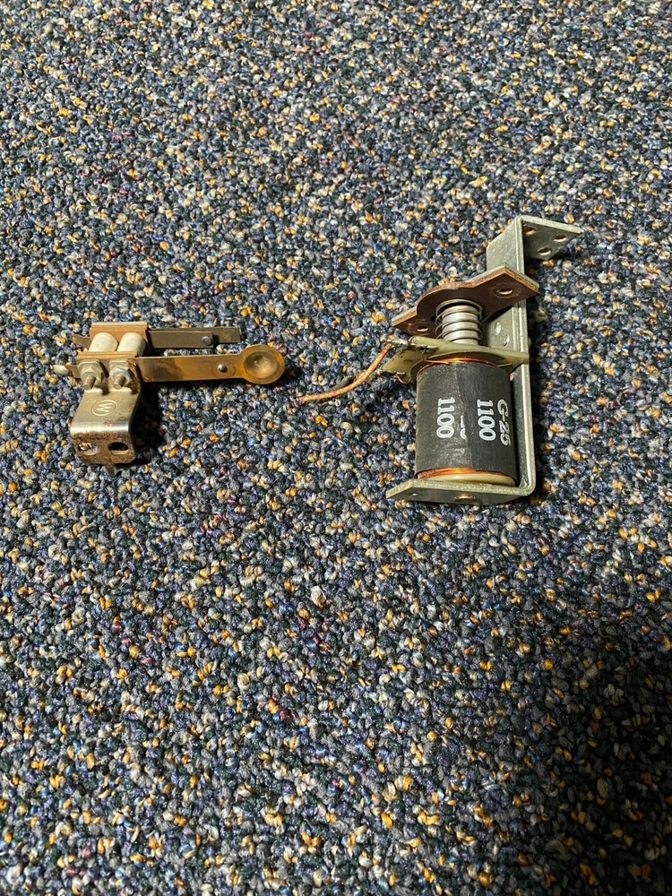 1961 FACTORY ORIGINAL WILLIAMS METRO POP BUMPER BRACKET ASSY. WITH SWITCH USED