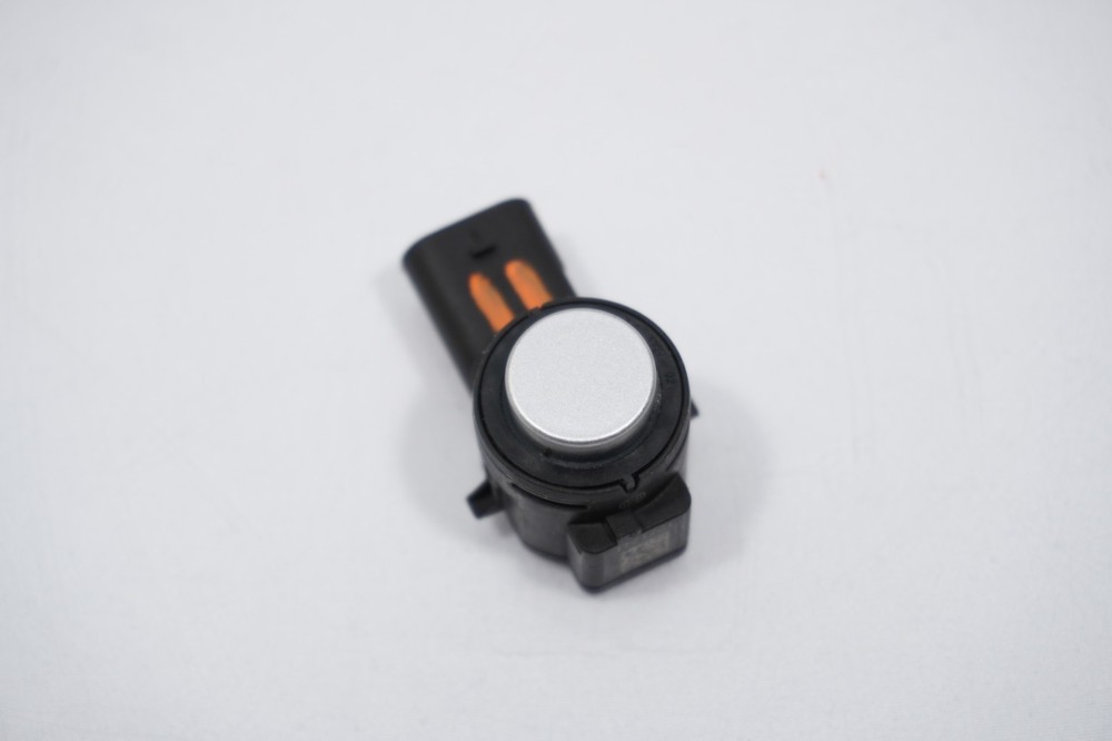 GM 84380286 SILVER PARKING SENSOR PARK ASSIST PDC