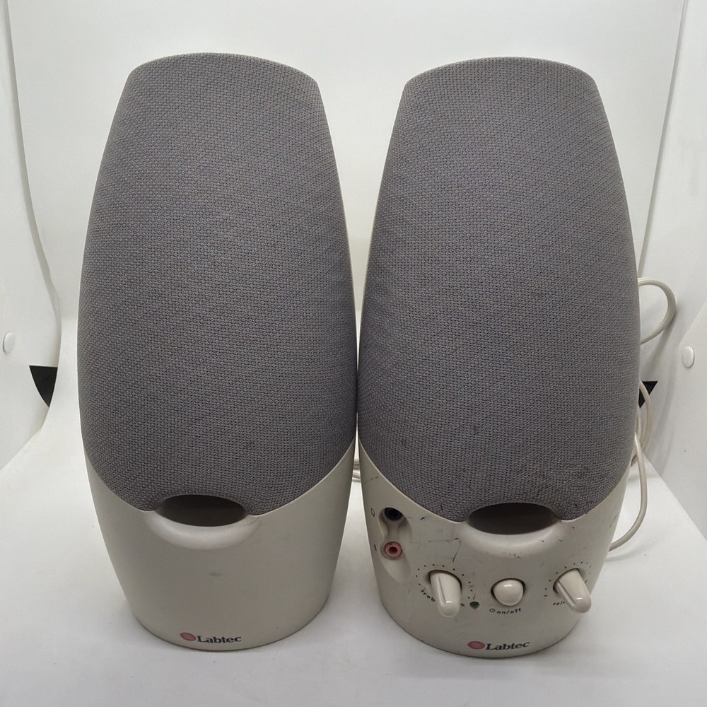 Pair of Labtec White Wired computer speakers Labtec LCS-1060. Tested & Working