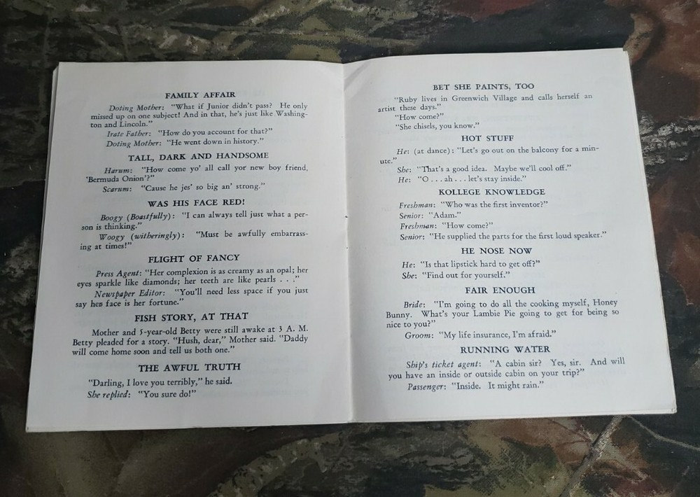 Vtg Forget-me-Not Jokes Greeting Card Book