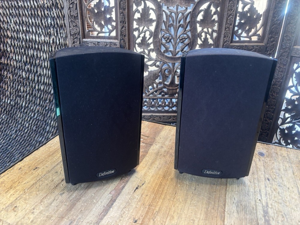 Definitive Technology Promonitor 800 Speakers