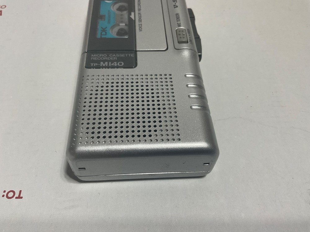 Aiwa TP-M140 Microcassette Recorder Voice Activated Vsensor