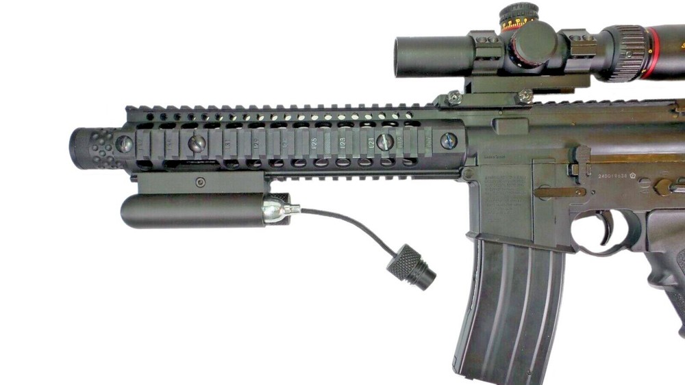 CO2 "Double Barrel" Holder