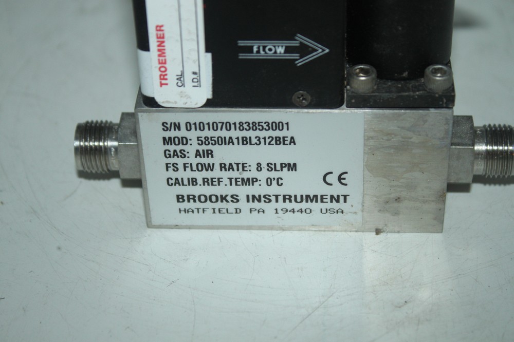 BROOKS INSTRUMENT 5850IA1BL312BEA MASS FLOW CONTROLLER 8 SLPM