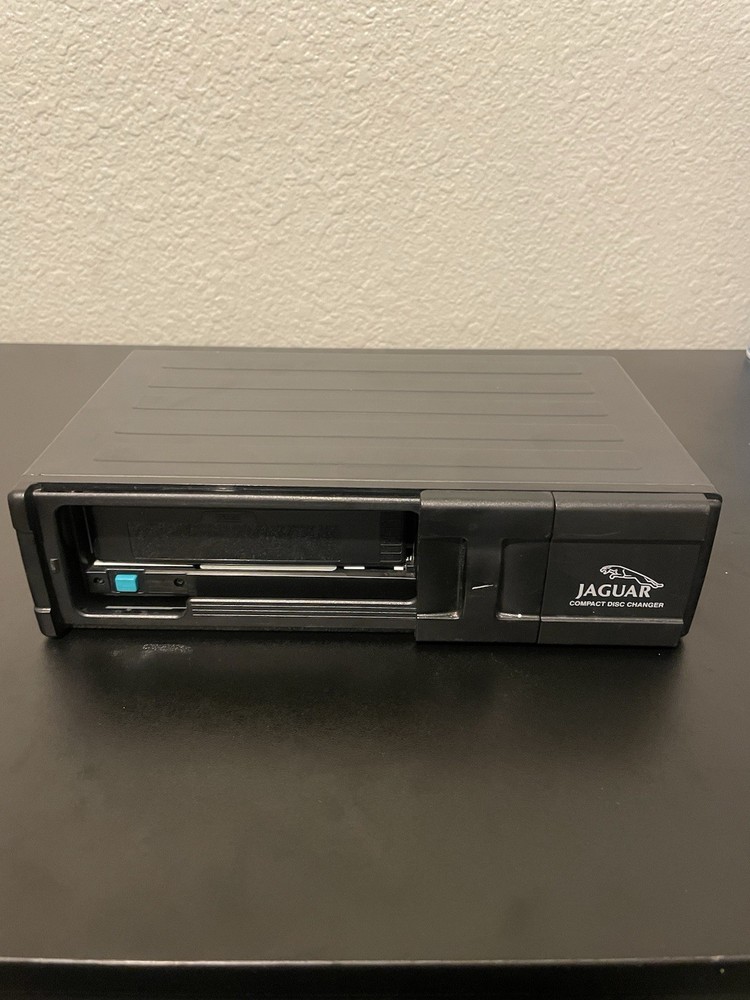 Jaguar Compact Disc Changer XJR