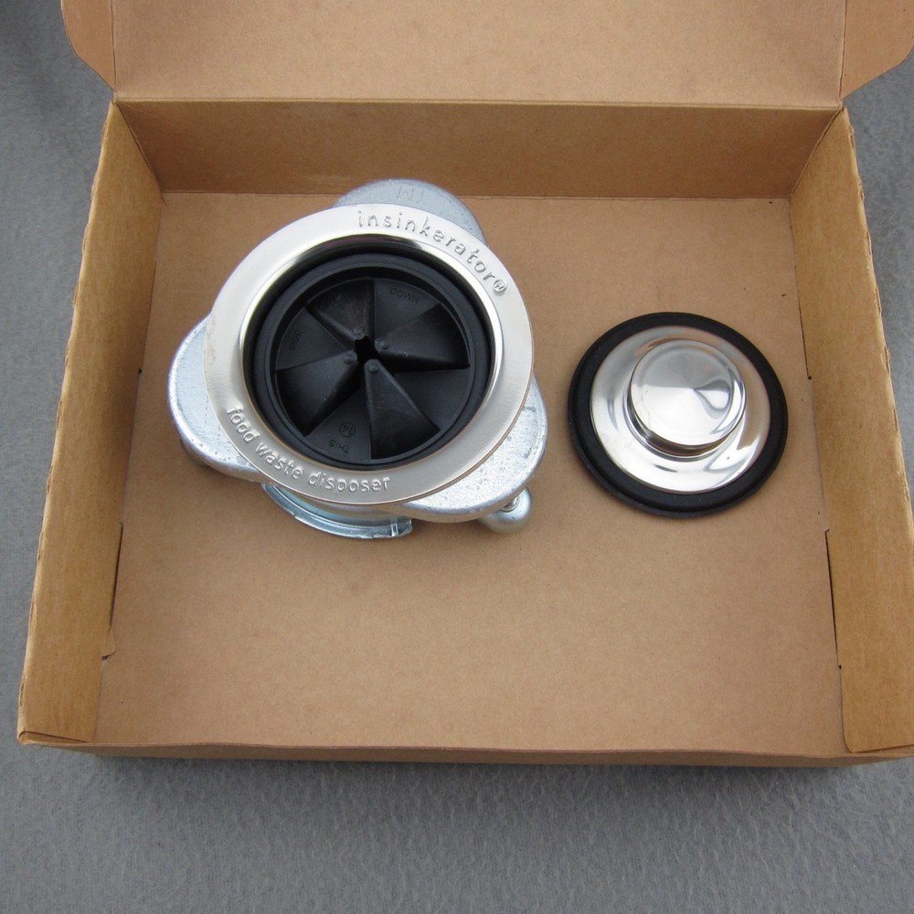 Insinkerator Evolution Spacesaver XP 3/4HP Garbage Disposal New Open Box