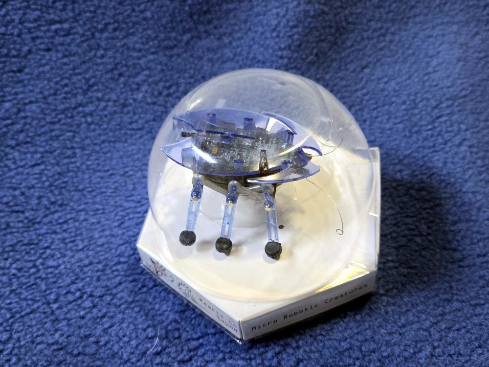 HexBug® Beatle Blue Micro Robotic Creature 60-206