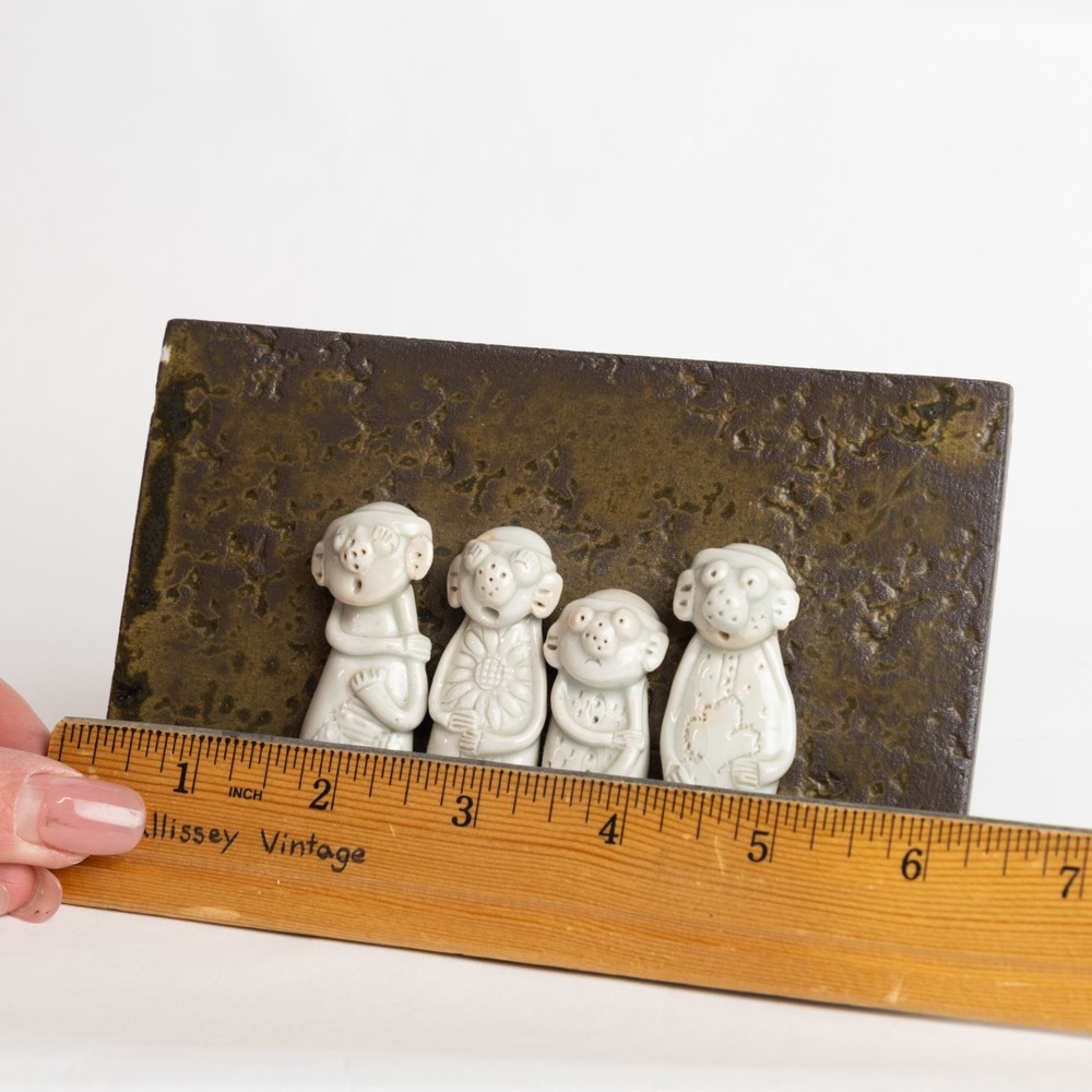 Handmade Brown Glazed Studio Pottery 4 Figures Relief 3D Tile Decor 6"x3.5"