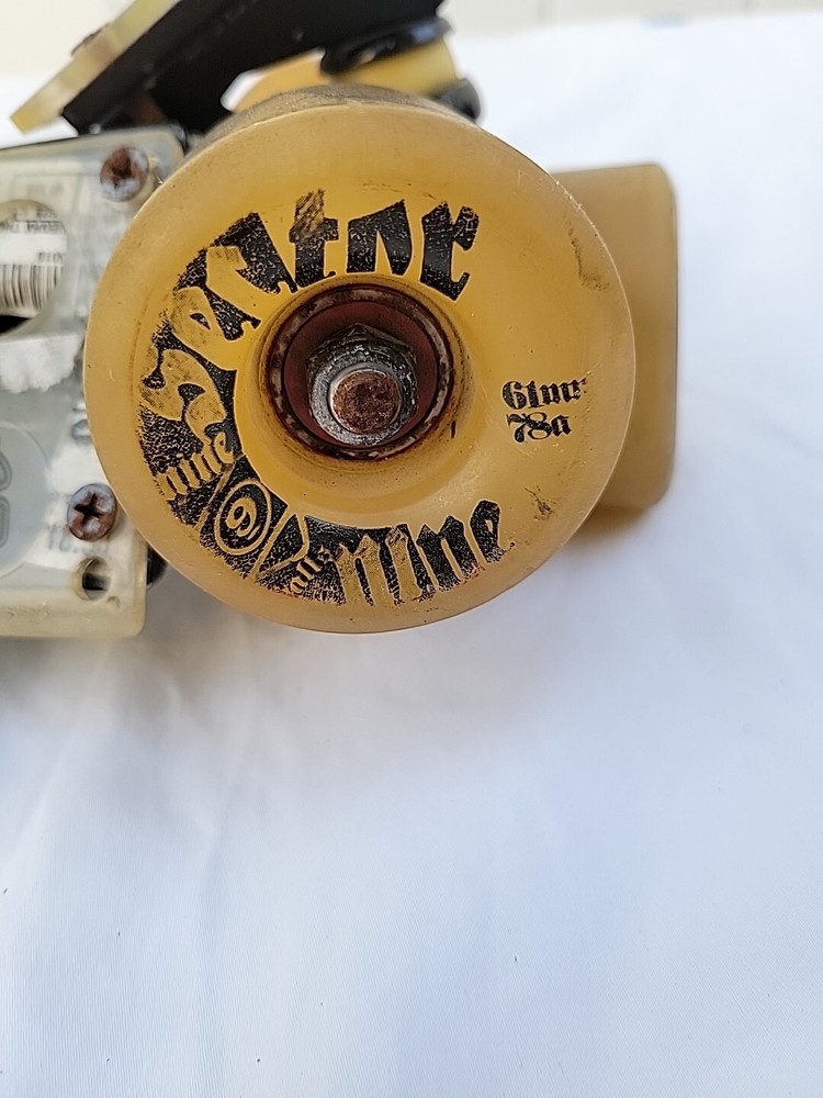 Thunder Trucks Cast Medium Profile + spitfire 61 mm wheels