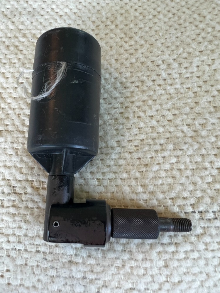 Game Tracking Spool with Elbow