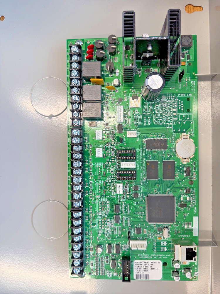 DMP XR150NL-G124 Network Control Panel