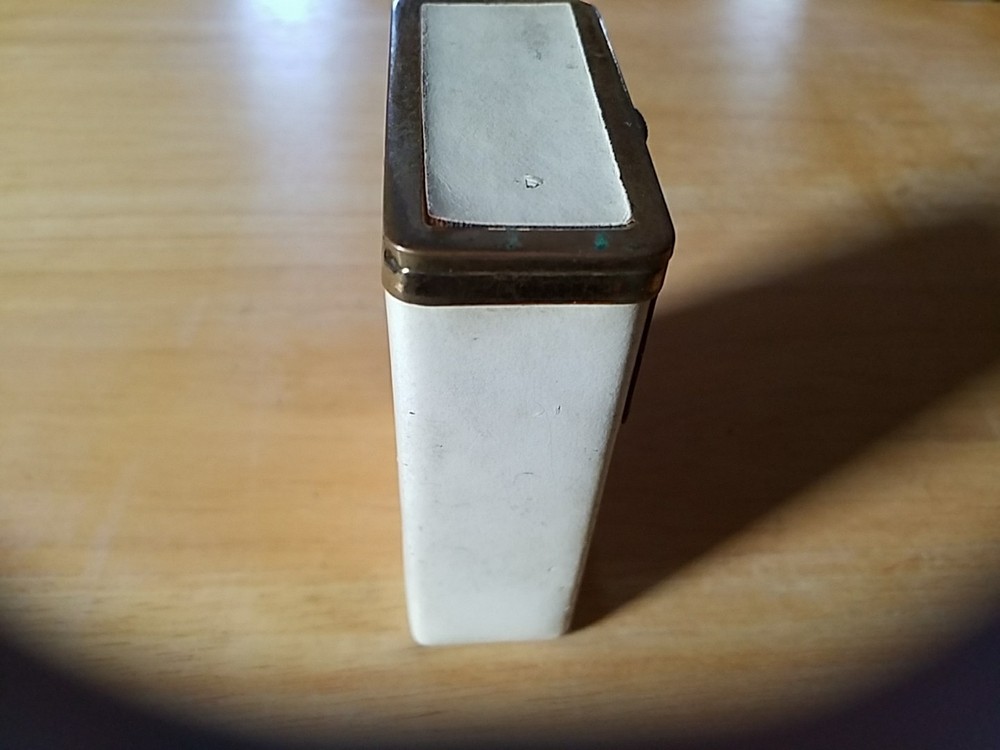 Vintage Princess Gardner Retro Cigarette Case