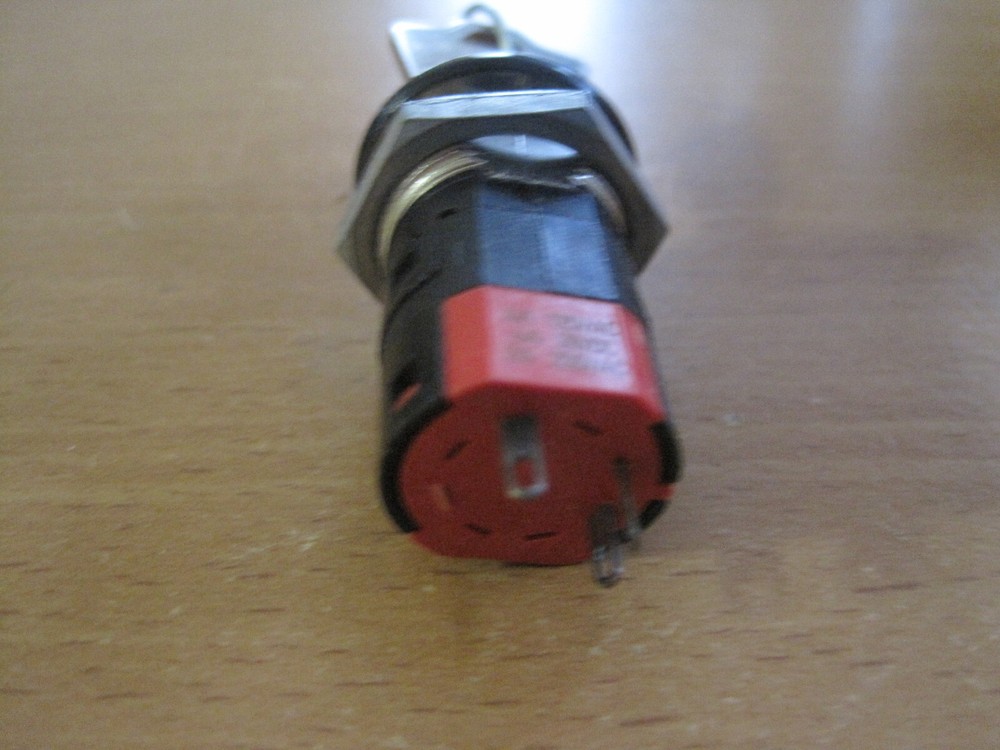 TRUETZCHLER KEY SWITCH136182201074
