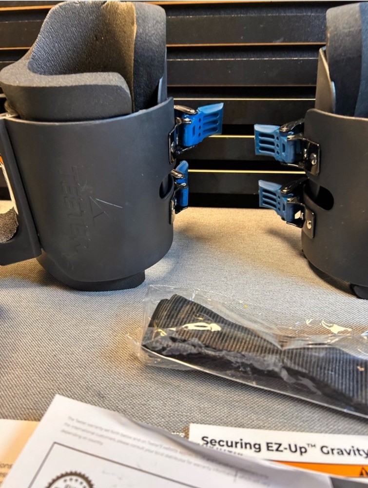 EZ-Up Gravity Boots for Inversion Decompression Stretching Back Pain Relief