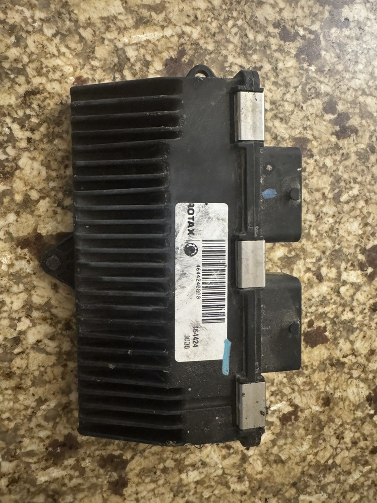21 Can Am Defender HD10 Computer CDI ECU Box Computer 666064