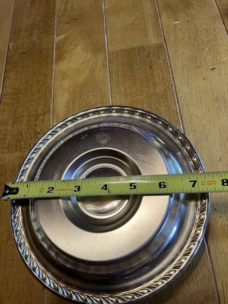 Oneida Silverplate Bowl With Attached Underplate