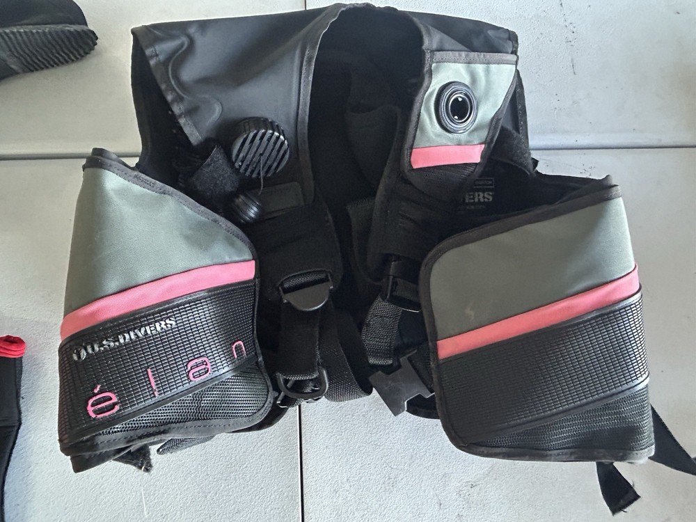 Scuba Gear With Bag & Accessories