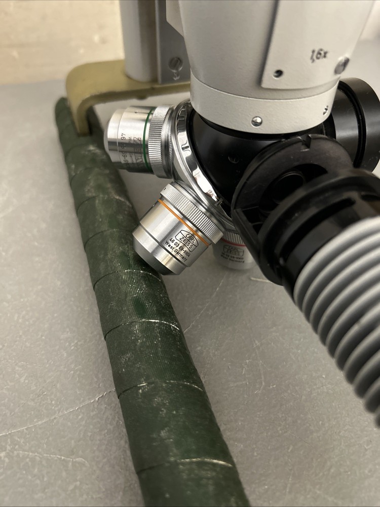 Carl Zeiss OPMI HP-1 microscope