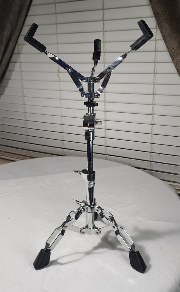GRETSCH - CHROME Adjustable Snare Drum Stand Excellent Condition NICE