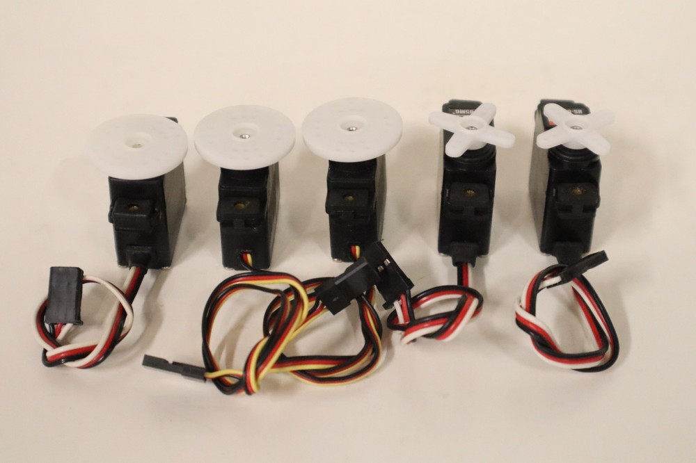 Set of 5 Micro RC Remote Control Airplane Servos Hitec and System 2000