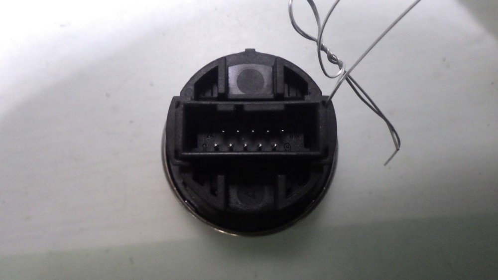 08 BMW 328i Push Button Start - Stop Ignition Switch 6973276