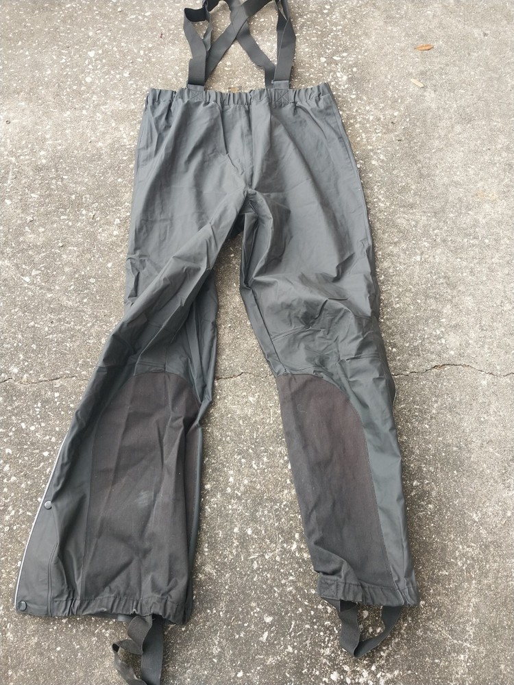 Pyrovatex Suspendered Rain Pants Size Large
