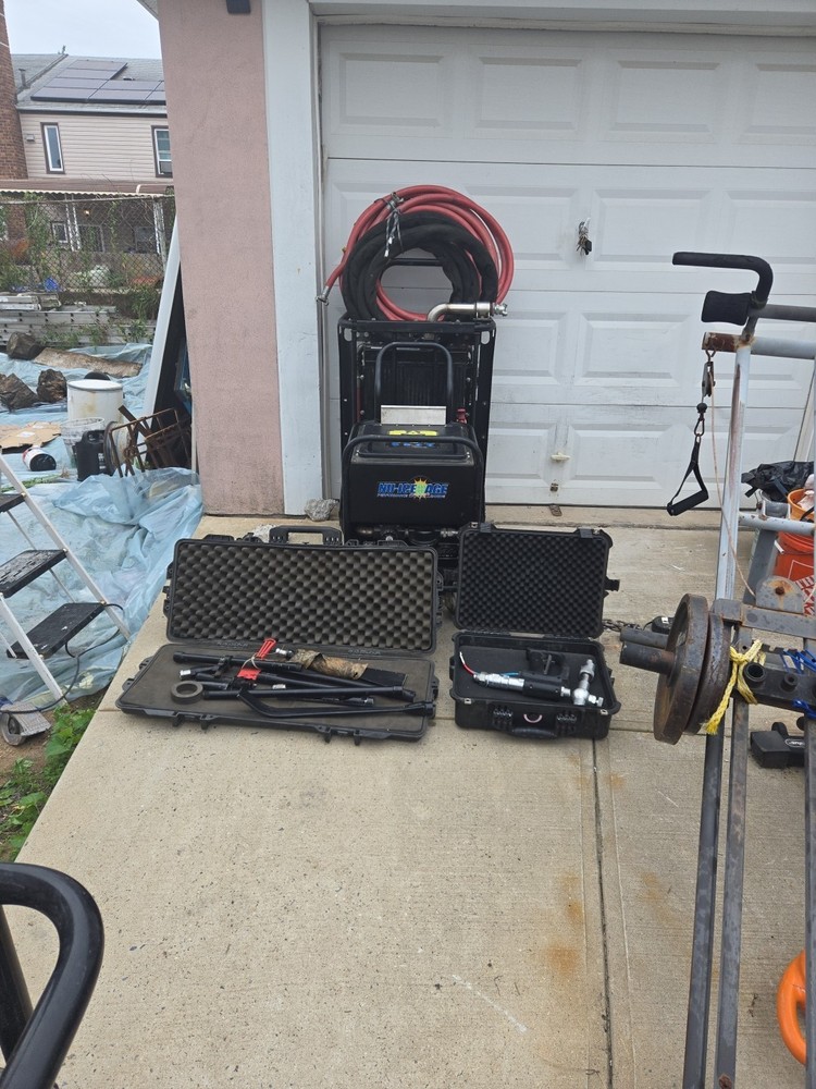 2017 dry ice blasting machine, aftercooler and accessories used.