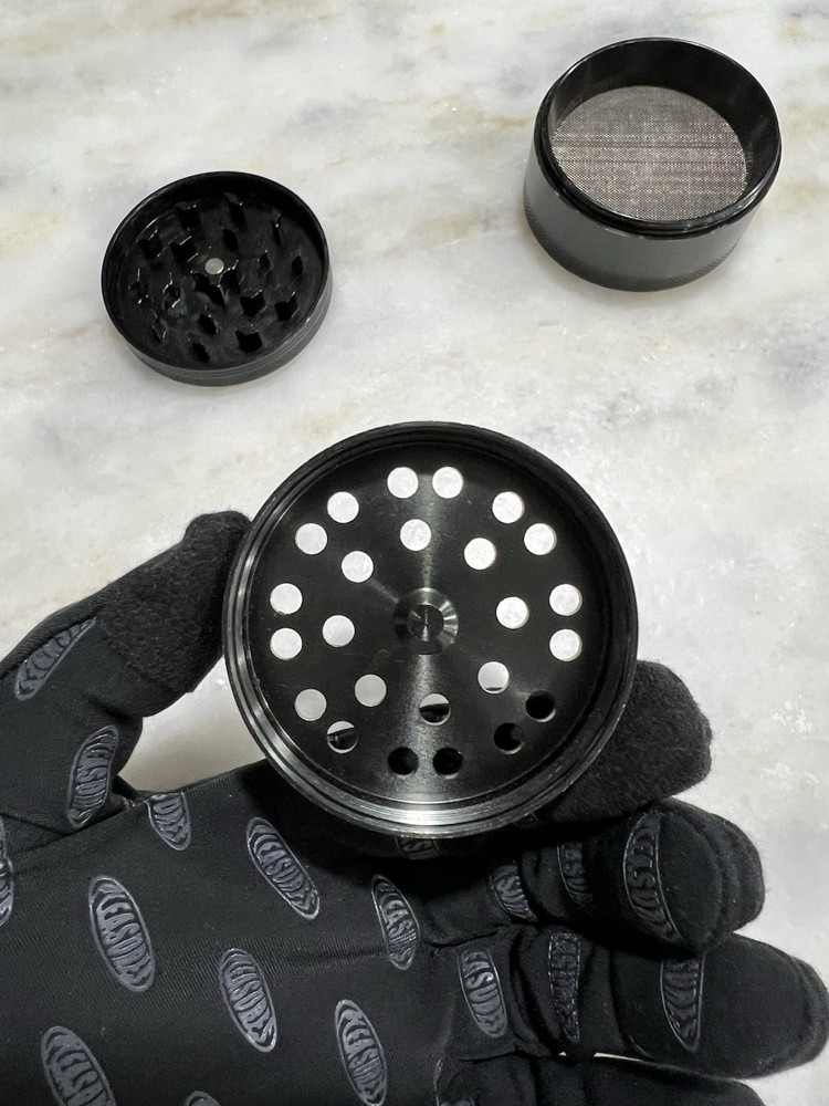Van Gogh Smoking Skeleton Herb Grinder Size Large