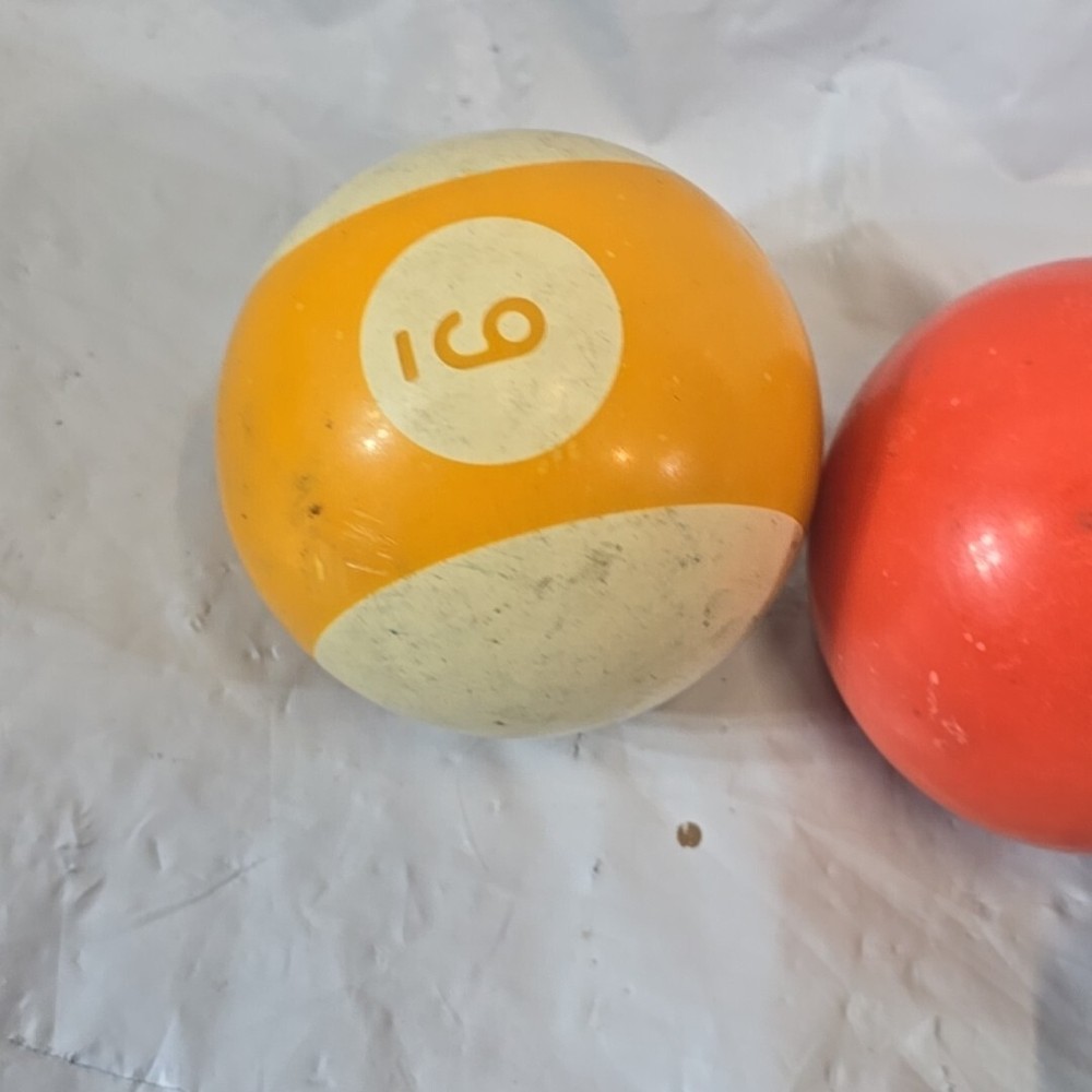 8 Vintage Replacement Pool Billard Balls 2 1/4" Diameter Vertical Stripes