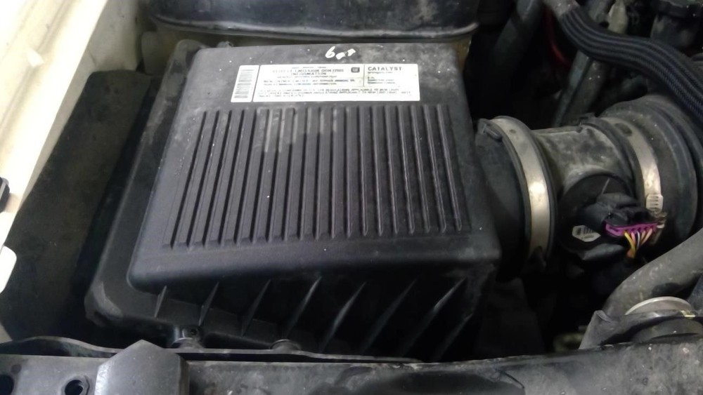 ESCALADE 2008 Battery Tray 1726409