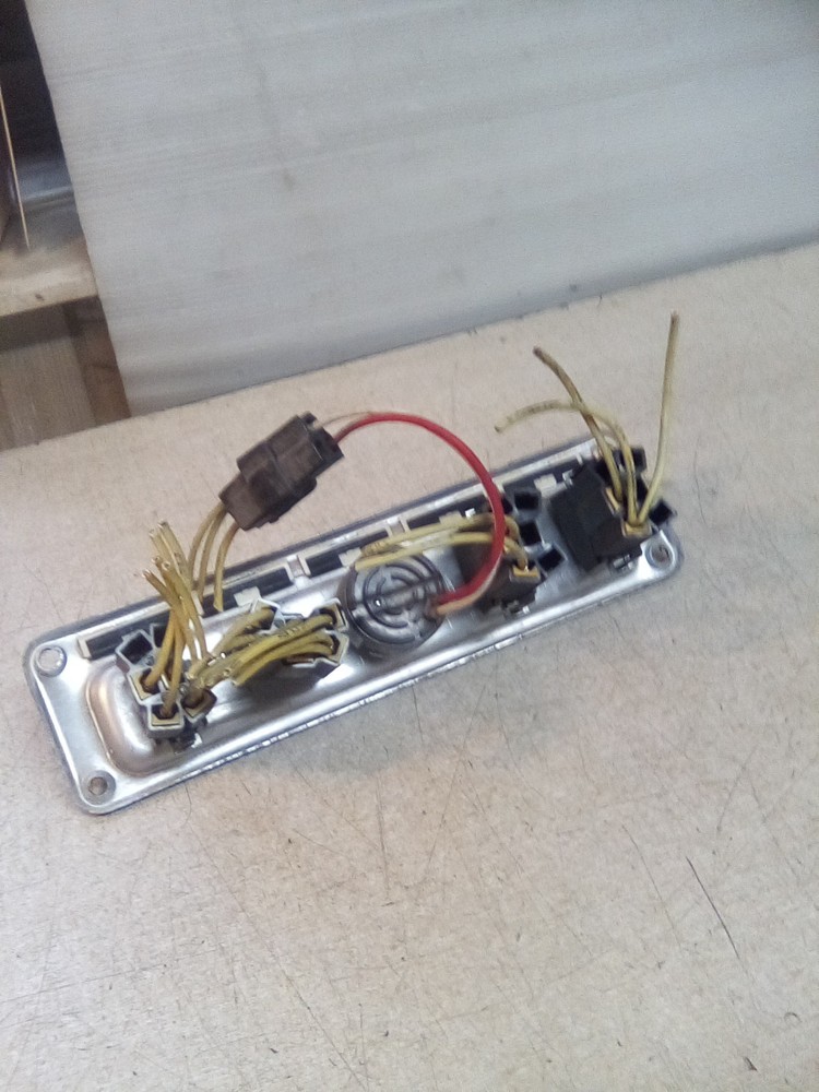 Freightliner FLD 22-25266-004 Dash Switch Panel