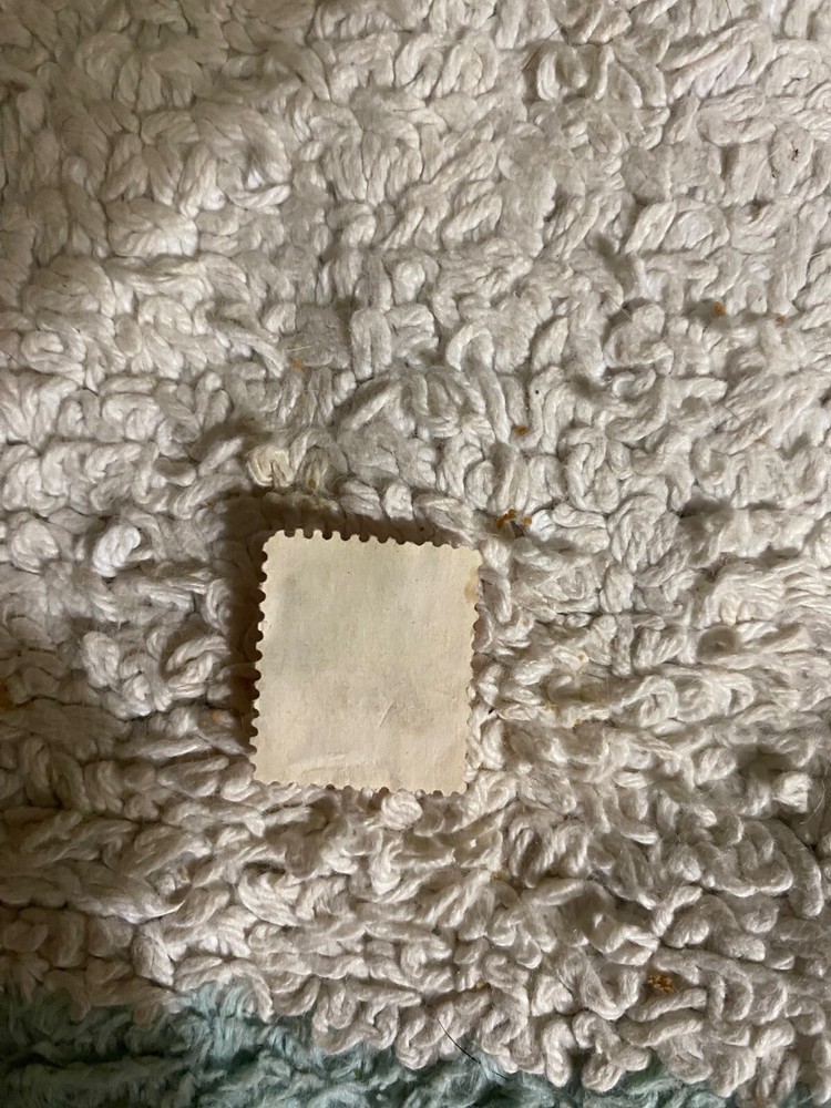 Lincoln Stamp .04 Purple great condition