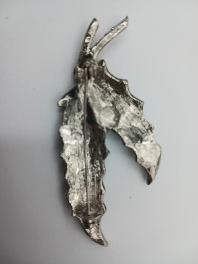 Vintage Marcasite Two Leaf Brooch Pin