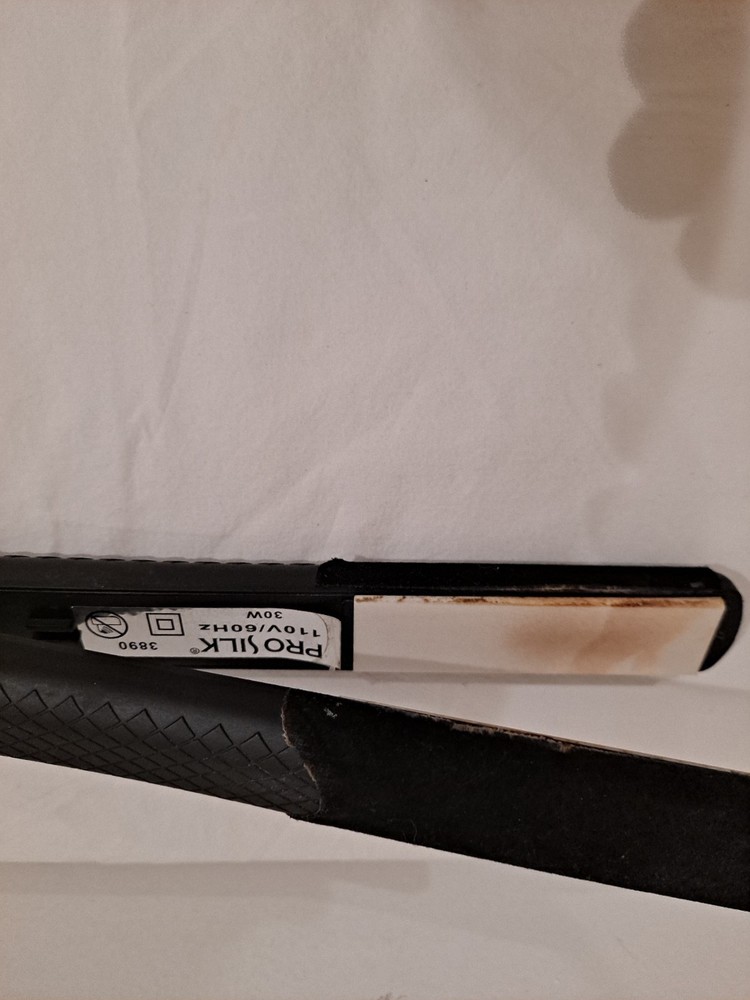 Prosilk Titanium Flat Iron "Gets Super Hot Quickly"