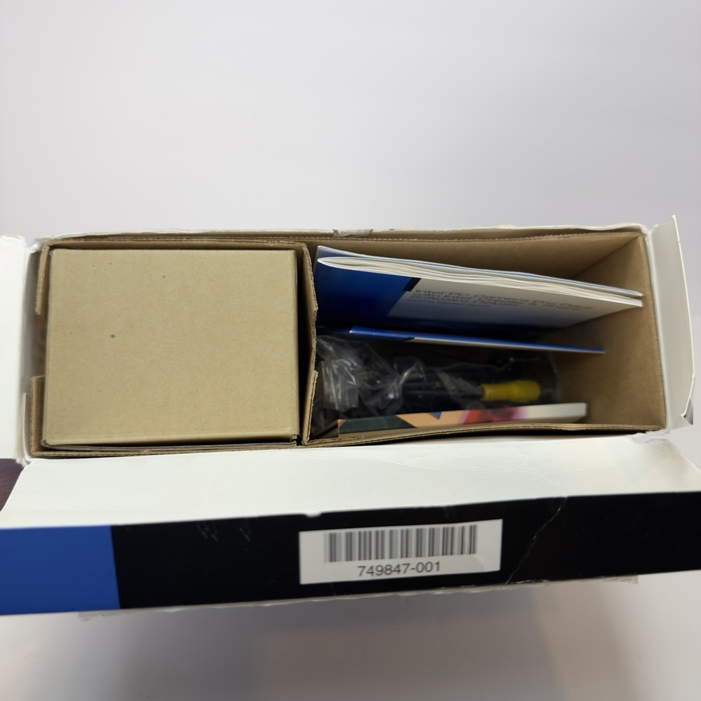 Intel PC Camera Pro Pack USB Video-In Complete Kit Boxed Vintage Webcam