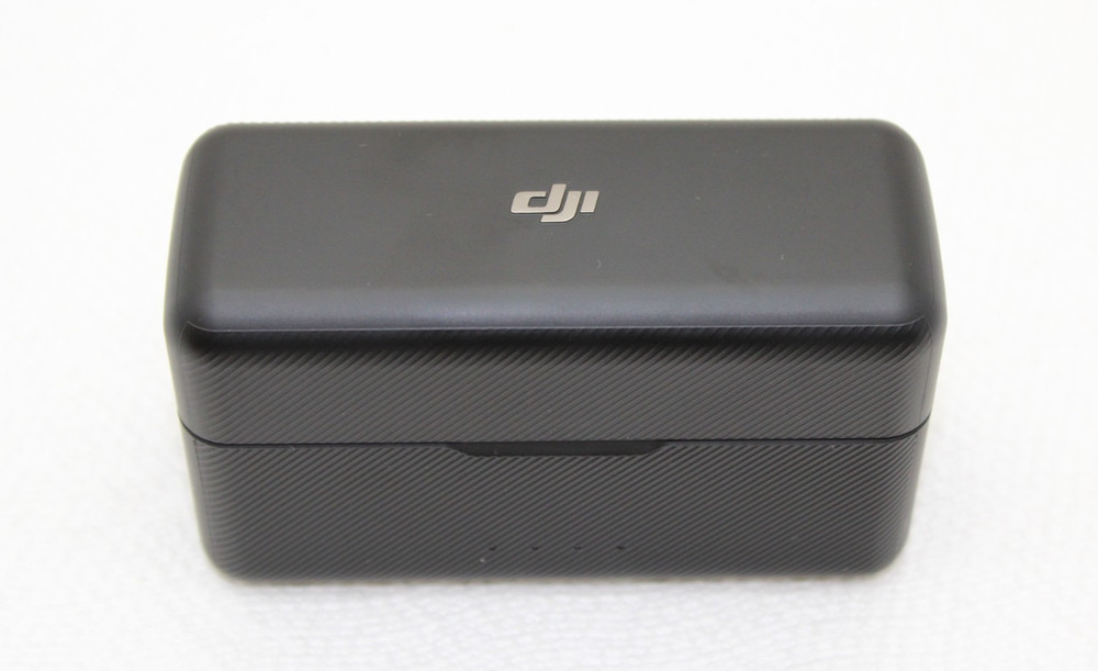 DJI Mic Dual-Transmitter Compact Digital Wireless Microphone Recorder ASB01