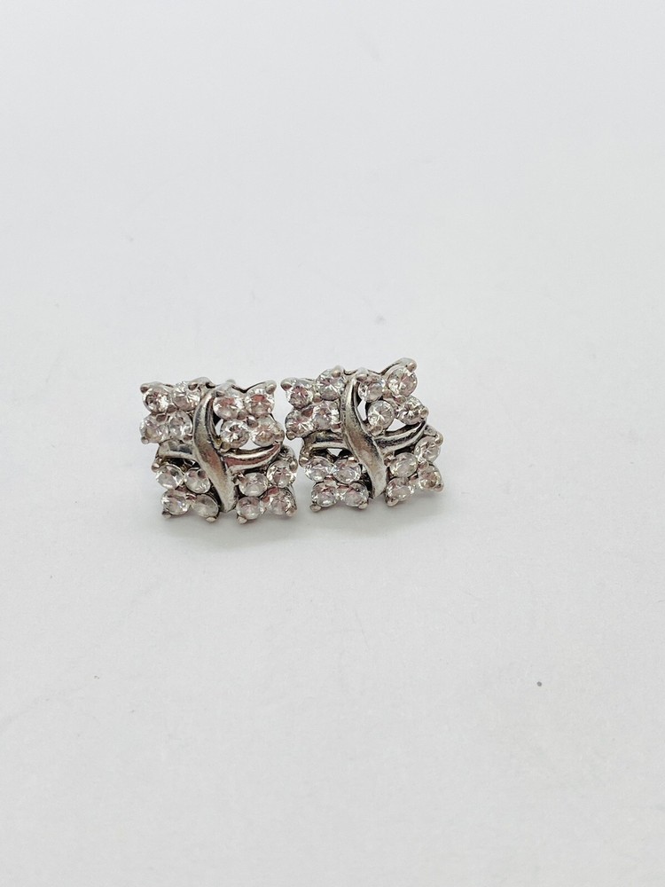 3.8g 925 STERLING SILVER CROSS PATTERN PAVE STAMPED CLUSTER STUD EARRINGS