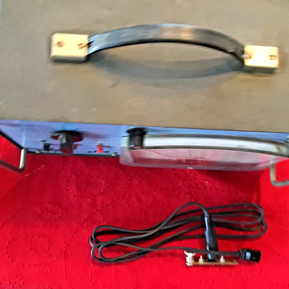 Allied A-1707 Universal Auto Analyzer with Manual