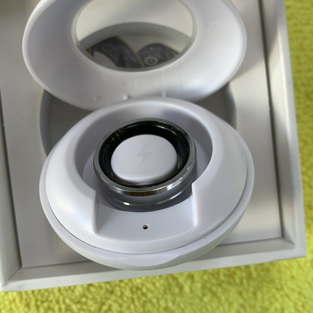 Smart Ring Size 10, Silver (New in the Box)