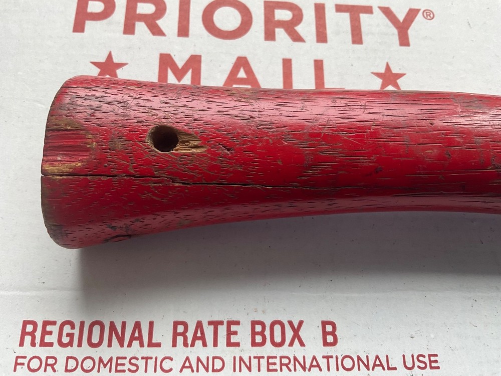 TRUE TEMPER TOMMY AXE with Nail Puller