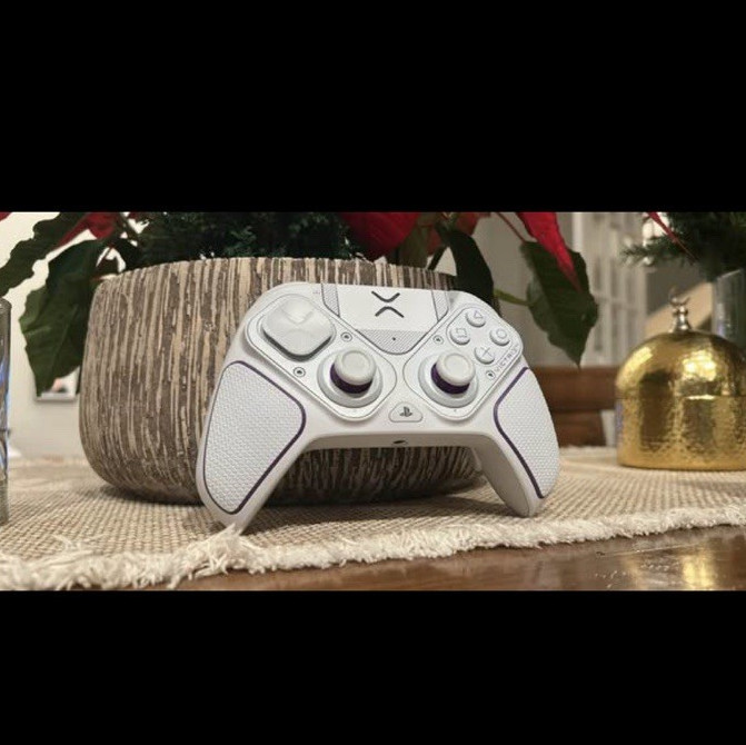 Victrix controller white and purple