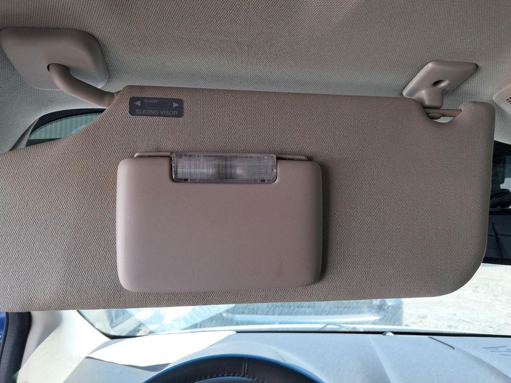 EDGE 2013 Glove Box 4799365