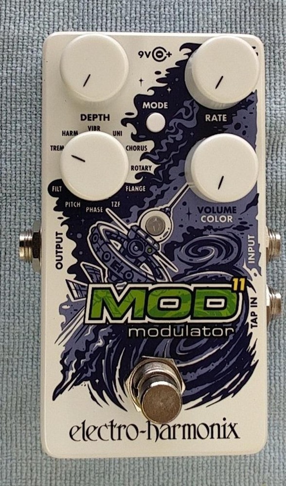 ELECTRO HARMONIX MOD 11 Modulator Effect Pedal