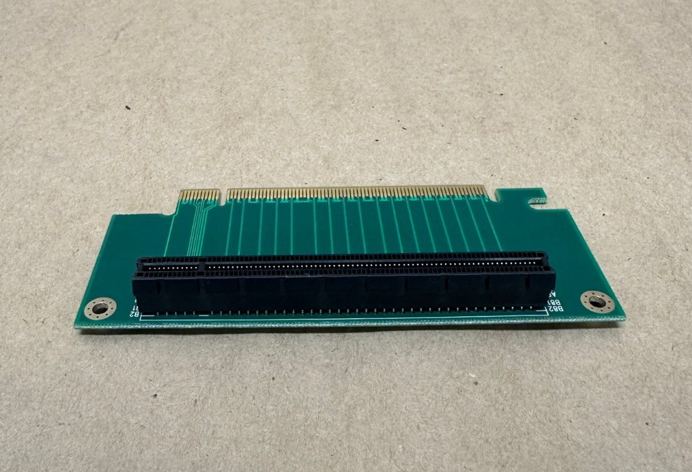 PCI Express X16 Riser Card