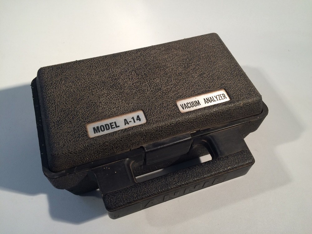 ANNIE Model A-14 Vacuum Analyzer