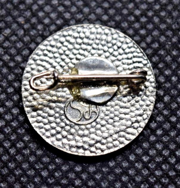 Munchen Germany Tourism Lapel Pin