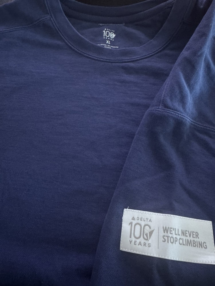 DELTA AIRLINES 100 YEARS Pullover Sweatshirt XL