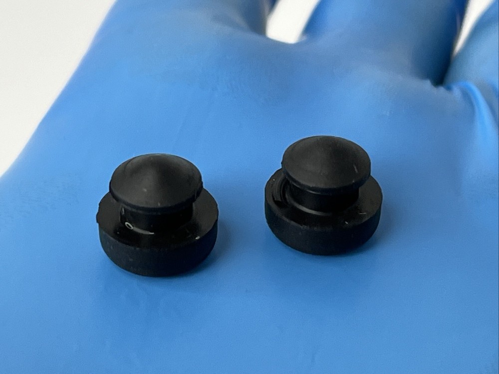 Keurig K-Elite K90 Coffee Maker Machine REPLACEMENT PART Rubber Feet (2)